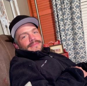 Meet your Posher, Travis tj